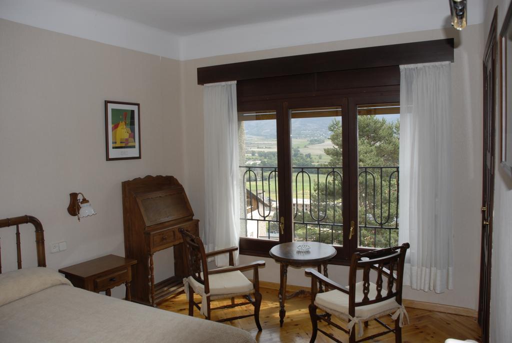 Hostal Rita Belvedere Пучсерда Экстерьер фото