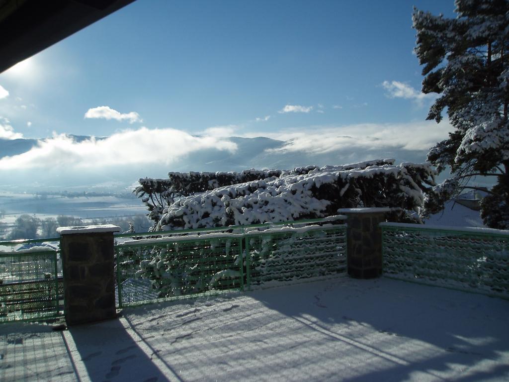 Hostal Rita Belvedere Пучсерда Экстерьер фото